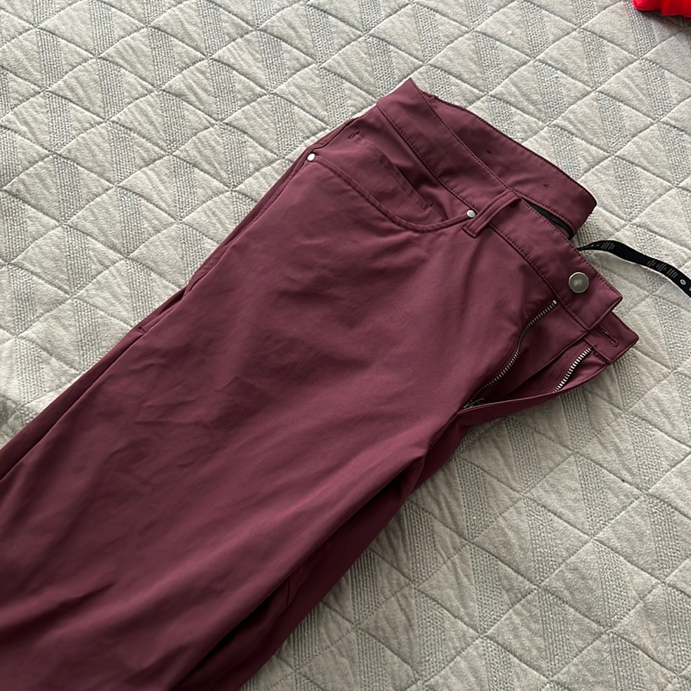 Lululemon ABC Slim Fit Pants 34x32 Warpstreme in Maroon/Cassis